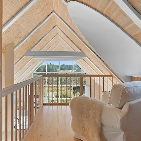 Yanne - 550m From The Sea By Interhome Feriehus